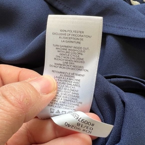 Express NWT Blue & White Floral Embroidered One Shoulder Blouse Size Small - Picture 7 of 7